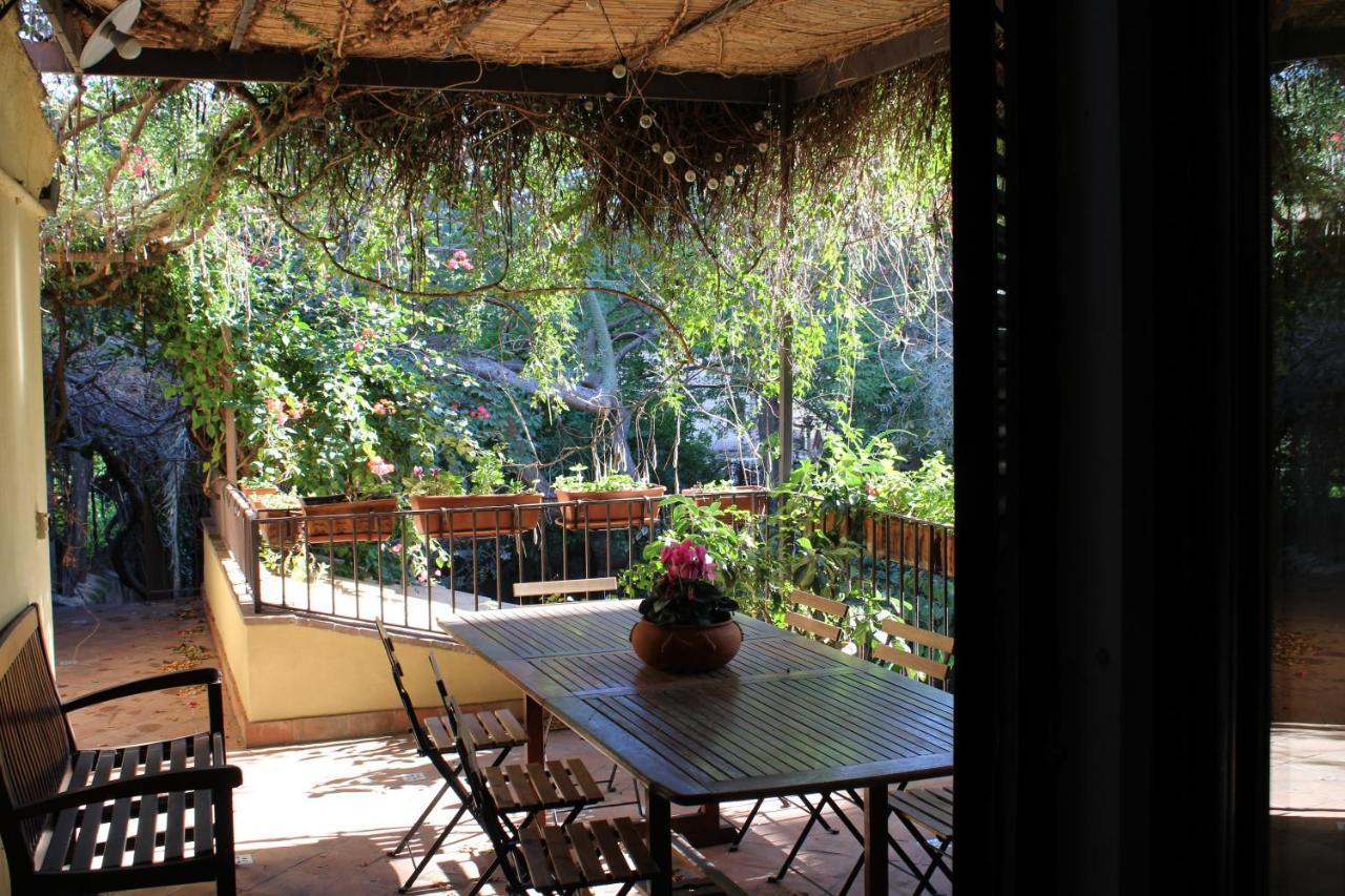 Inn The Garden Катания Экстерьер фото