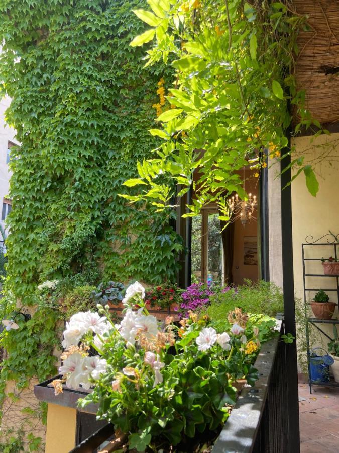 Inn The Garden Катания Экстерьер фото