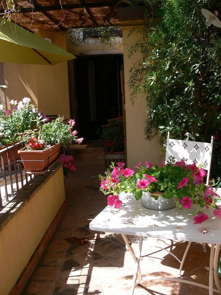 Inn The Garden Катания Экстерьер фото