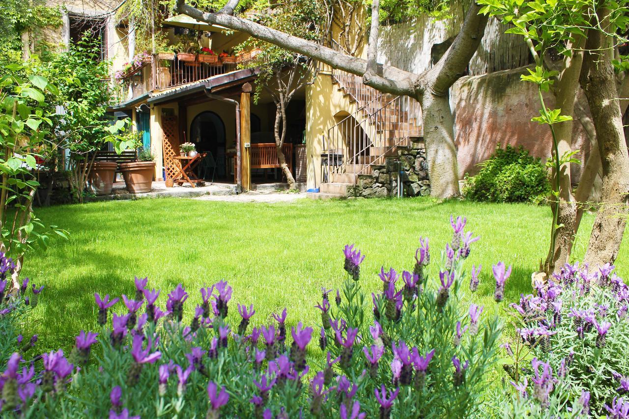 Inn The Garden Катания Экстерьер фото